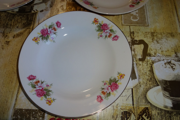 tarelki-novye-raritetnye-80x-godov-made-in-japan-big-0