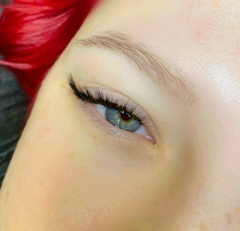 lash-lush-narashhivanie-resnic-v-tomske-big-1