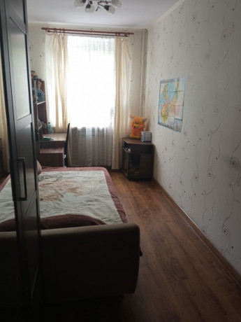 prodam-3-komnatnuiu-kvartiru-v-centre-g-vyborga-big-2