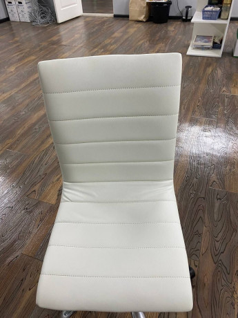 clean-lite-predlagaet-professionalnuiu-ximcistku-miagkoi-mebeli-v-soci-big-3