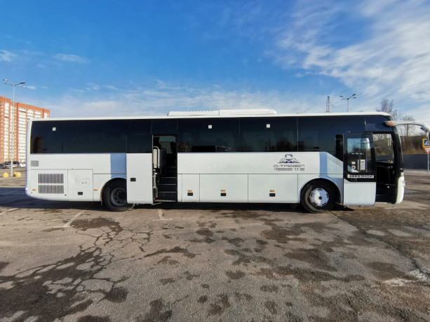passazirskie-perevozki-arenda-avtobusov-mikroavtobusov-big-0