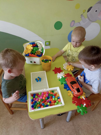 gruppa-vyxodnogo-dnia-na-baze-detskogo-sada-koalamama-15-6-let-big-0