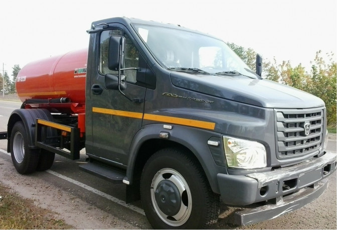 otkacaem-i-vyvezem-otrabotannoe-motornoe-maslo-big-1