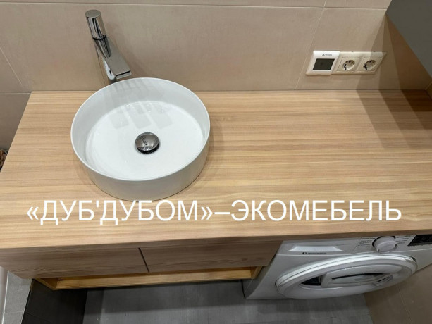 stolesnica-iz-massiva-dereva-na-kuxniu-vannuiu-big-1
