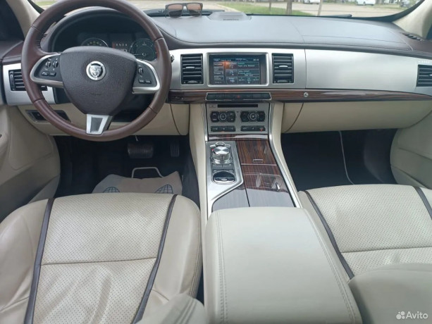 sdam-v-arendu-s-posleduiushhim-vykupom-jaguar-xf-big-6