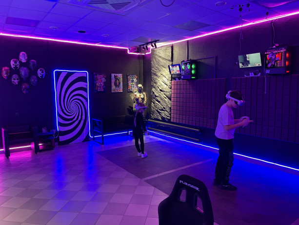 klub-virtualnoi-realnosti-vrealia-big-0