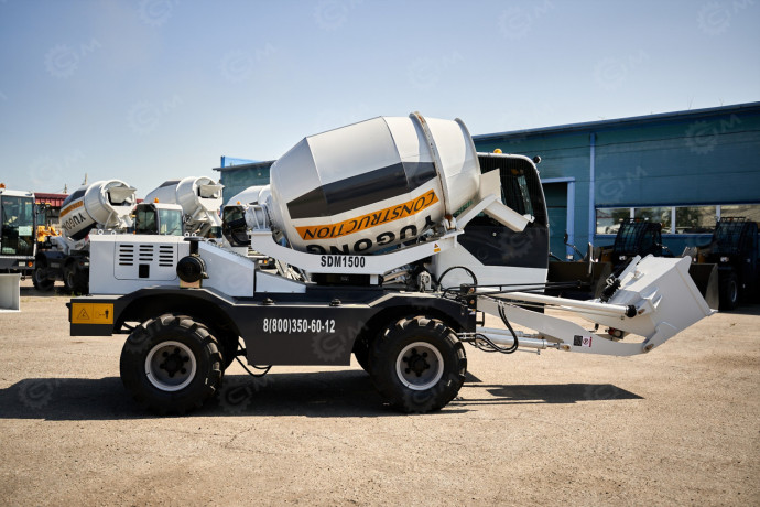 samozagruzaiushhii-betonosmesitel-yugong-sdm1500-big-5